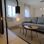 Madariaga 5 Apartment Foz